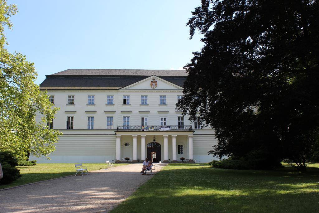 Hotel Sonata Hradec nad Moravici Εξωτερικό φωτογραφία