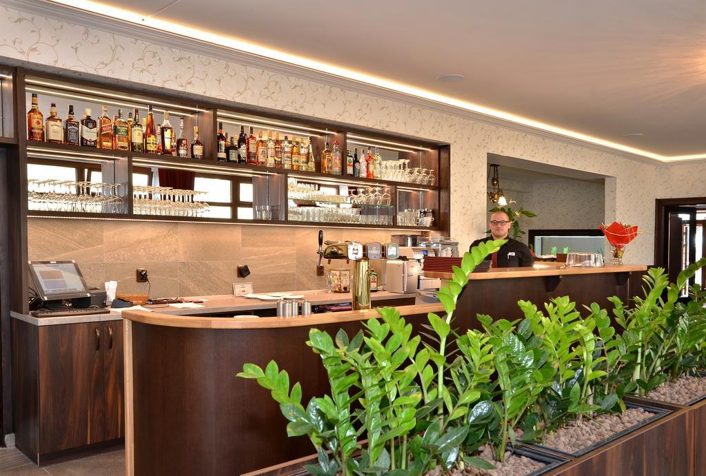 Hotel Sonata Hradec nad Moravici Εξωτερικό φωτογραφία